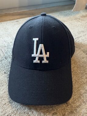 Los Angeles Dodgers Black Baseball Cap with White Logo